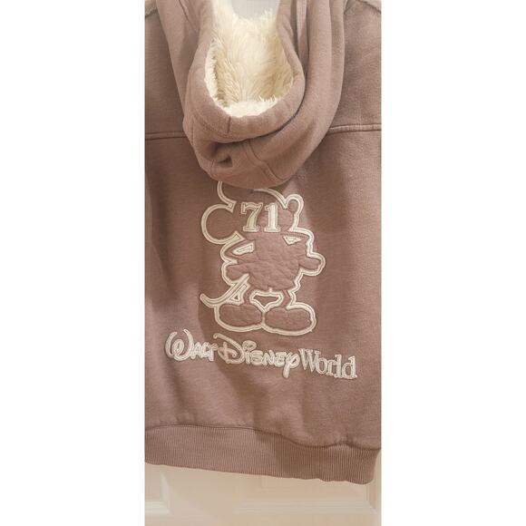 Walt Disney World Parks Sherpa Lined Hoodie Embroidered Mickey Light Brown Sz M - Picture 8 of 9